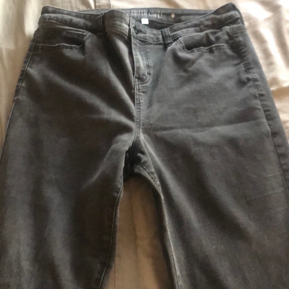 Jennifer Lopez black jeans - Picture 1 of 2
